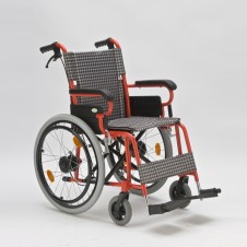 Кресло коляска инвалидная Basis Compact
